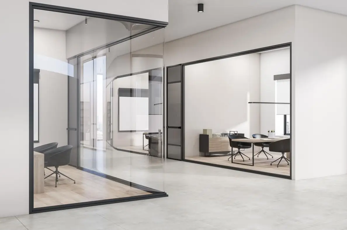 Buy Premium Office Glass Partitions Near Dubai