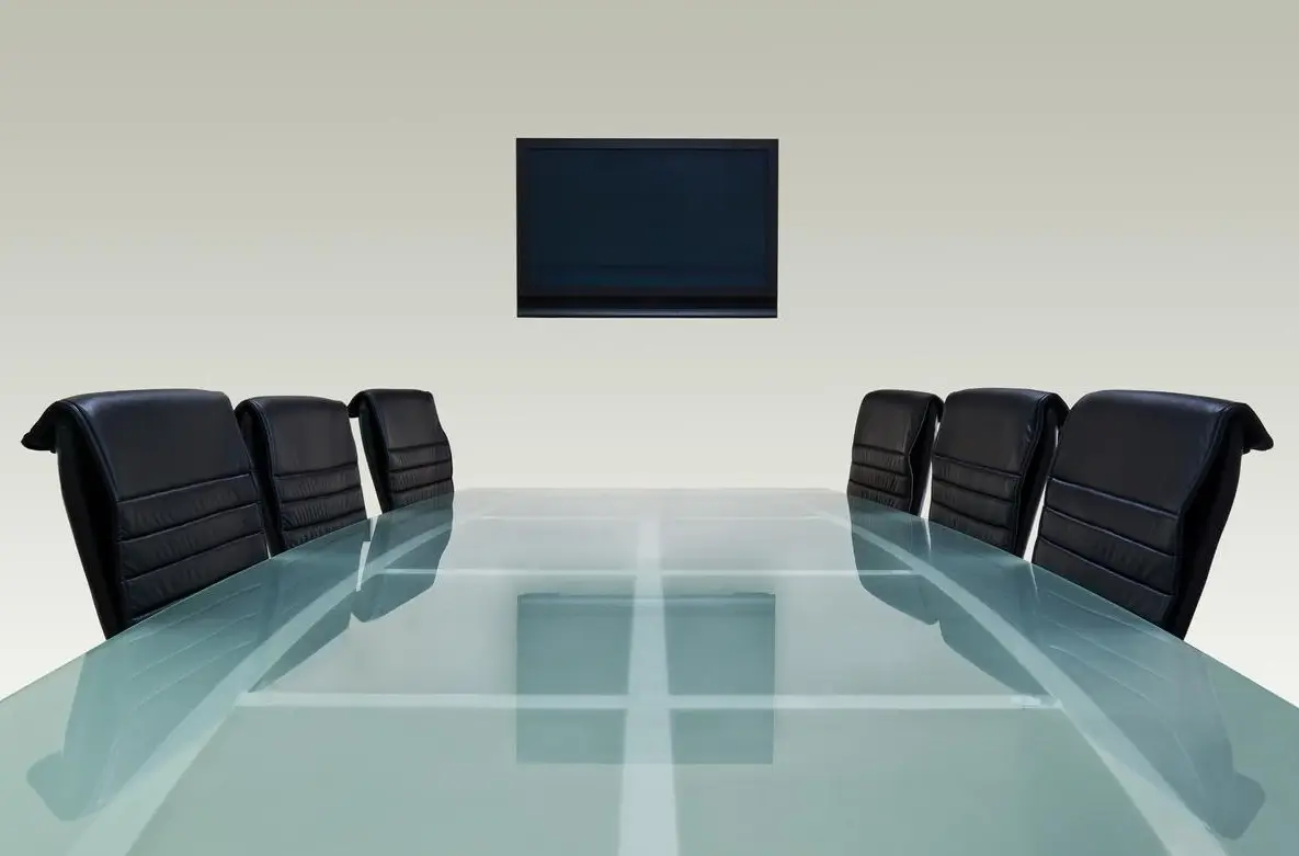 Buy Top-Notch Quality Table Top Glass Near Dubai